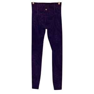 Athleta Elated Textured Black Gray Stretch Pattern Athletic Leggings Pants Tight